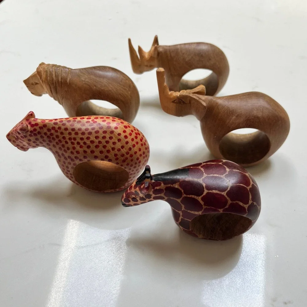Hand Carved Wooden Safari Animal Napkin‎ Rings Set of 5 Lion Elephant Giraffe